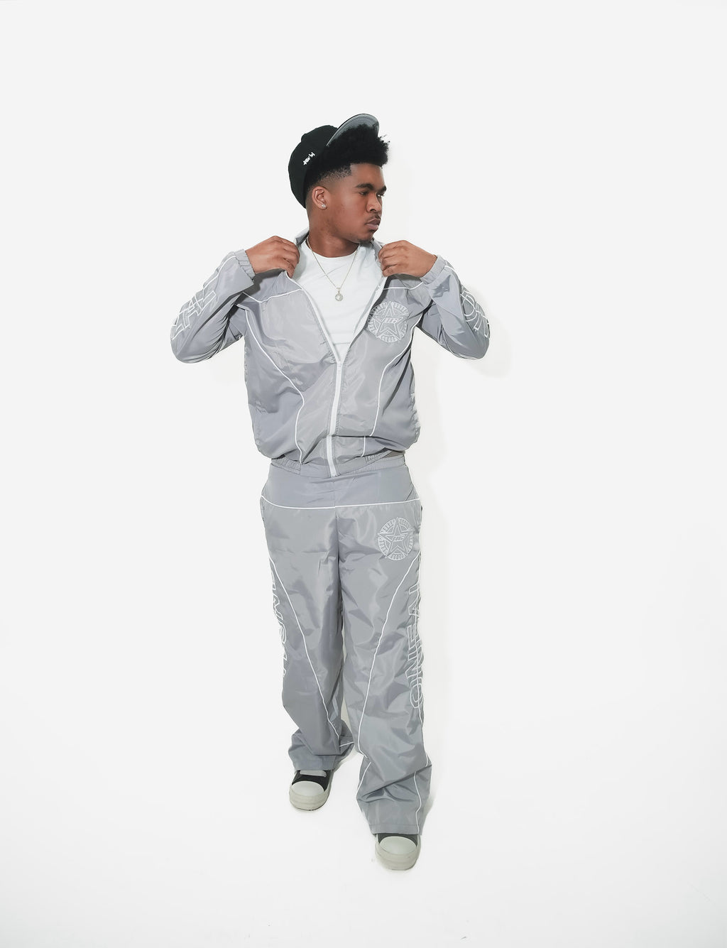 GREY TRACKSUIT PANTS